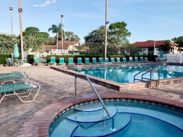 4330 Shorewalk Lakeview Condo Close To Img And Beach Bradenton Dış mekan fotoğraf